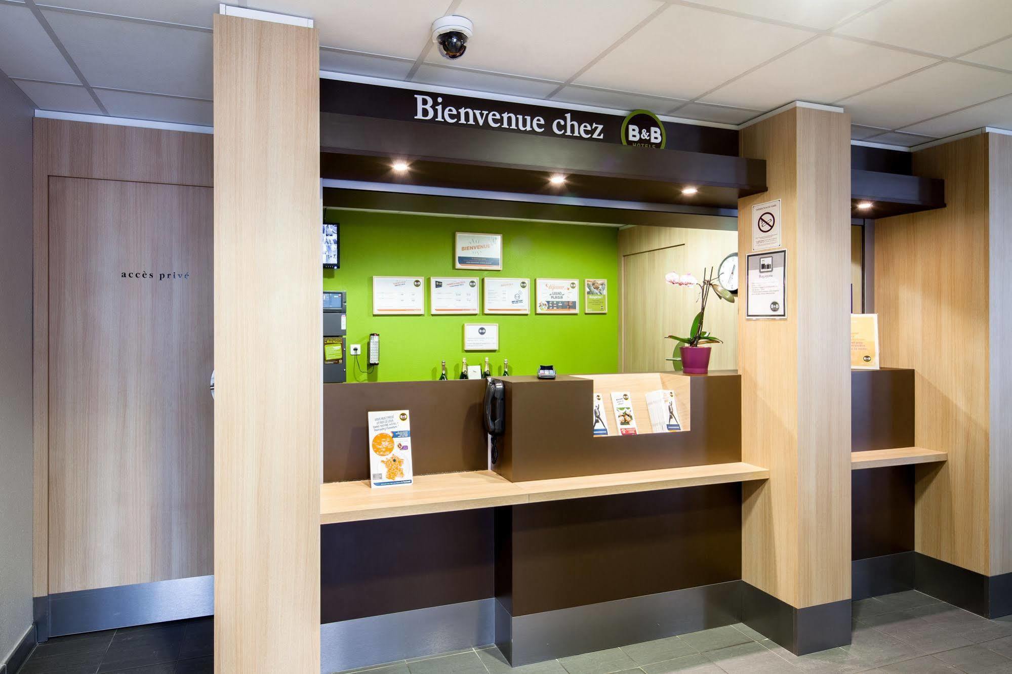 B&B Hotel Reims Centre Gare Exterior photo
